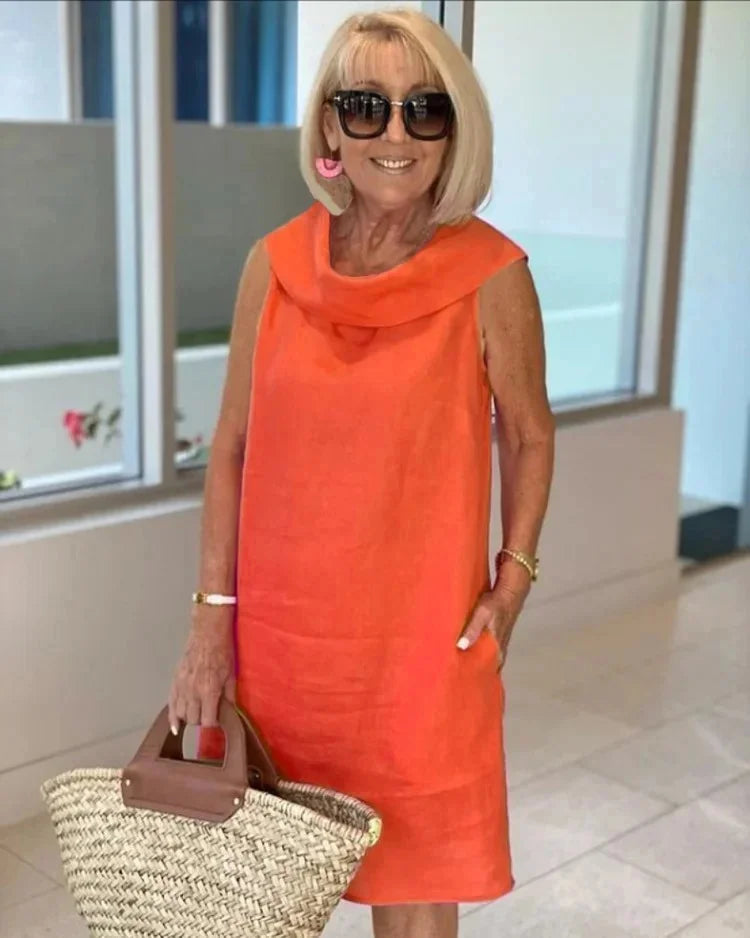 NALANI | Mouwloze rechte jurk met ronde halslijn